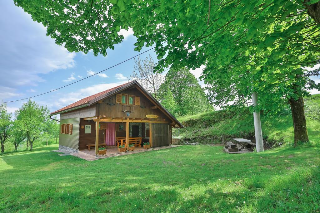 Holiday Home Trzan Josipdol Eksteriør bilde